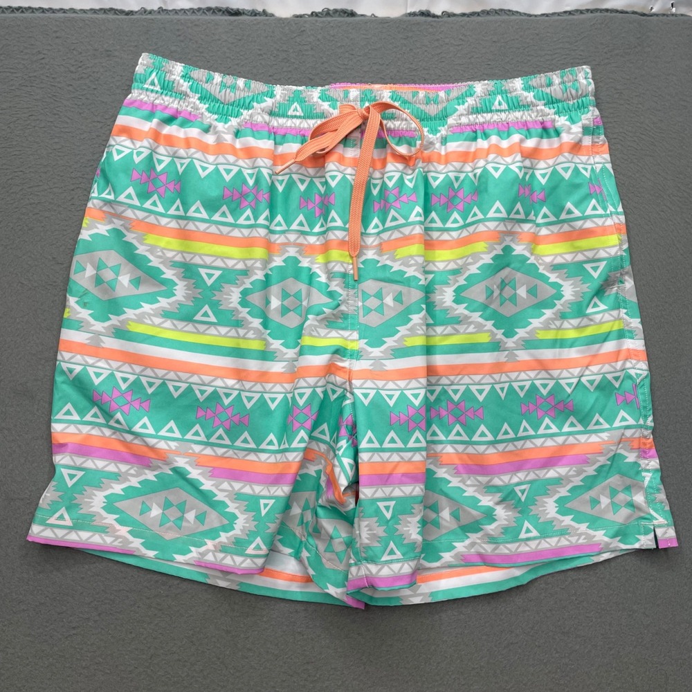 Chubbies Men Swim Trunks Polyester Geometric Aztec XL 5.5 Inseam Retro Beach
